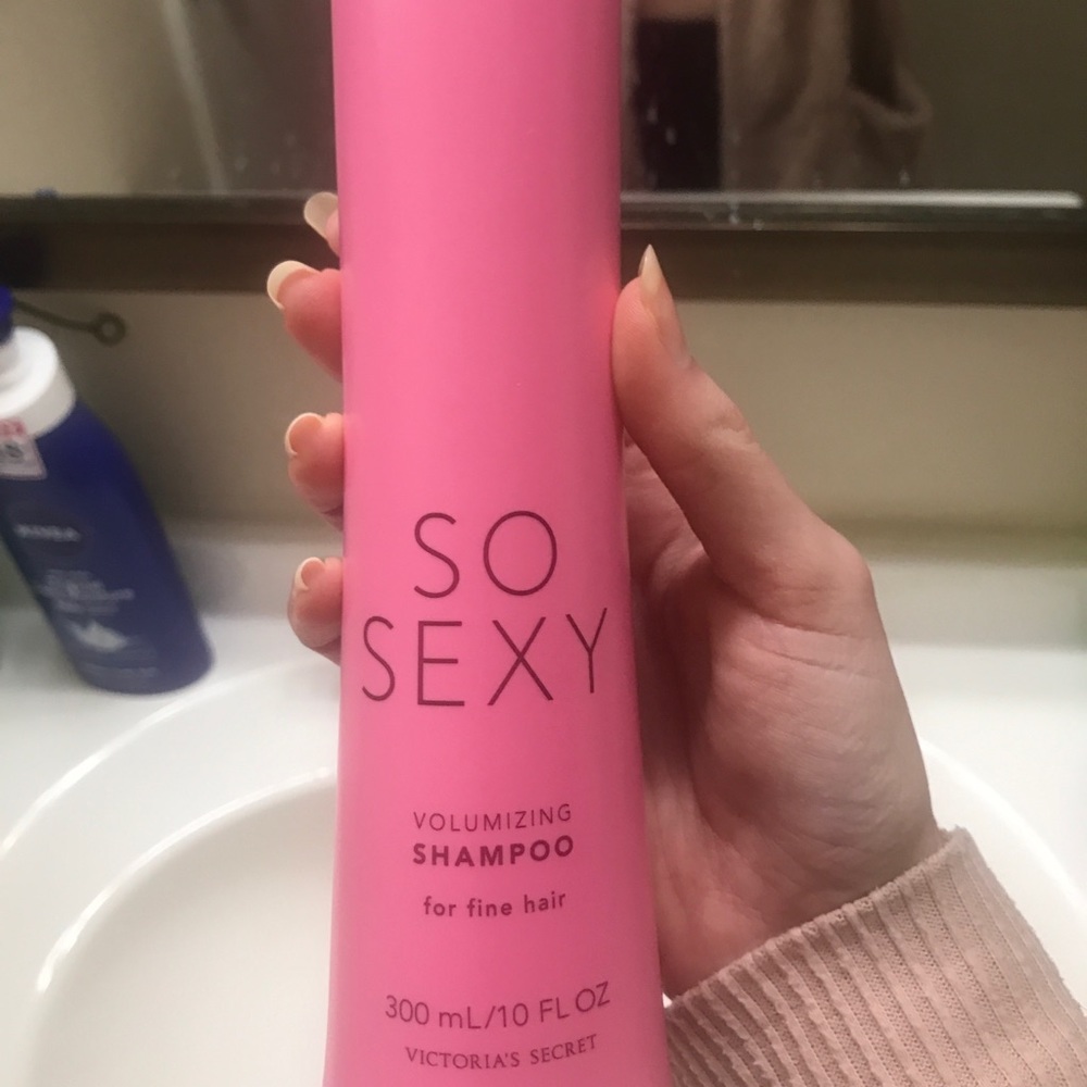 ISO Victoria’s Secret so sexy shampoo